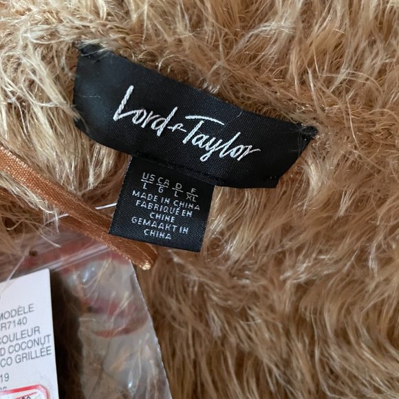 NWT Fuzzy Long Sleeve Cardigan - Picture 8 of 9